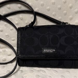 Coach Avery Signature Crossbody in black canvas w leather